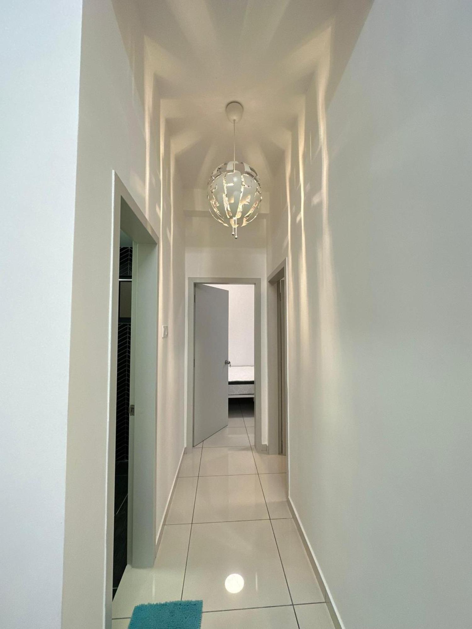 Apartment The Horizon 2br Dahlia -by Goswell *